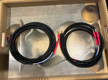 Load image into Gallery viewer, Furutech U-4.1T/FP-200B(G) 4 Conductor Speaker Cable Pair-8 Foot
