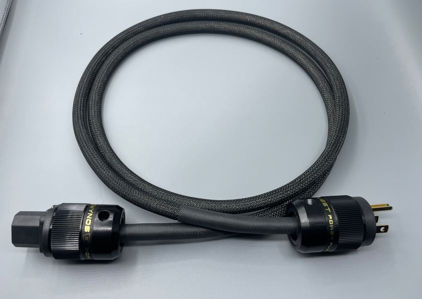 85025 (G) Gotham Amplifier-Component Power Cord Triple Shielded-1 Meter