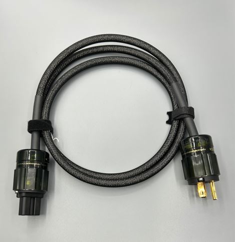 85015 Gotham Audio-Furutech F28(G) Component Power Cord Triple Shielded-1.5 Meter
