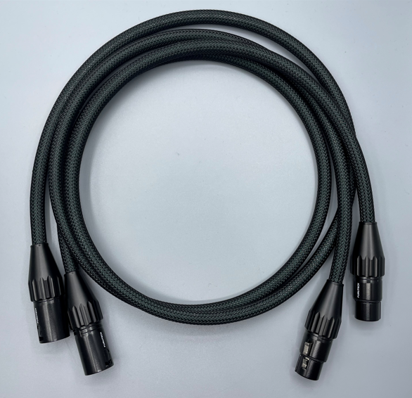 Furutech FA-aS21/FP-701-702(G) Balanced XLR Cable Pair-1.5 Meter